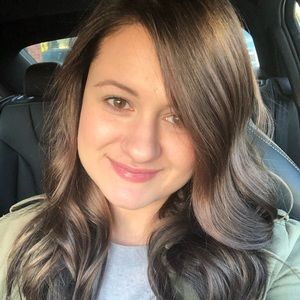 Meet your Posher, Rachel
